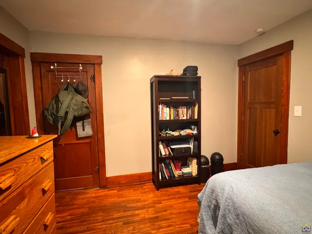 $180,000 | 329 Northwest Waite Street, Topeka, KS 66606