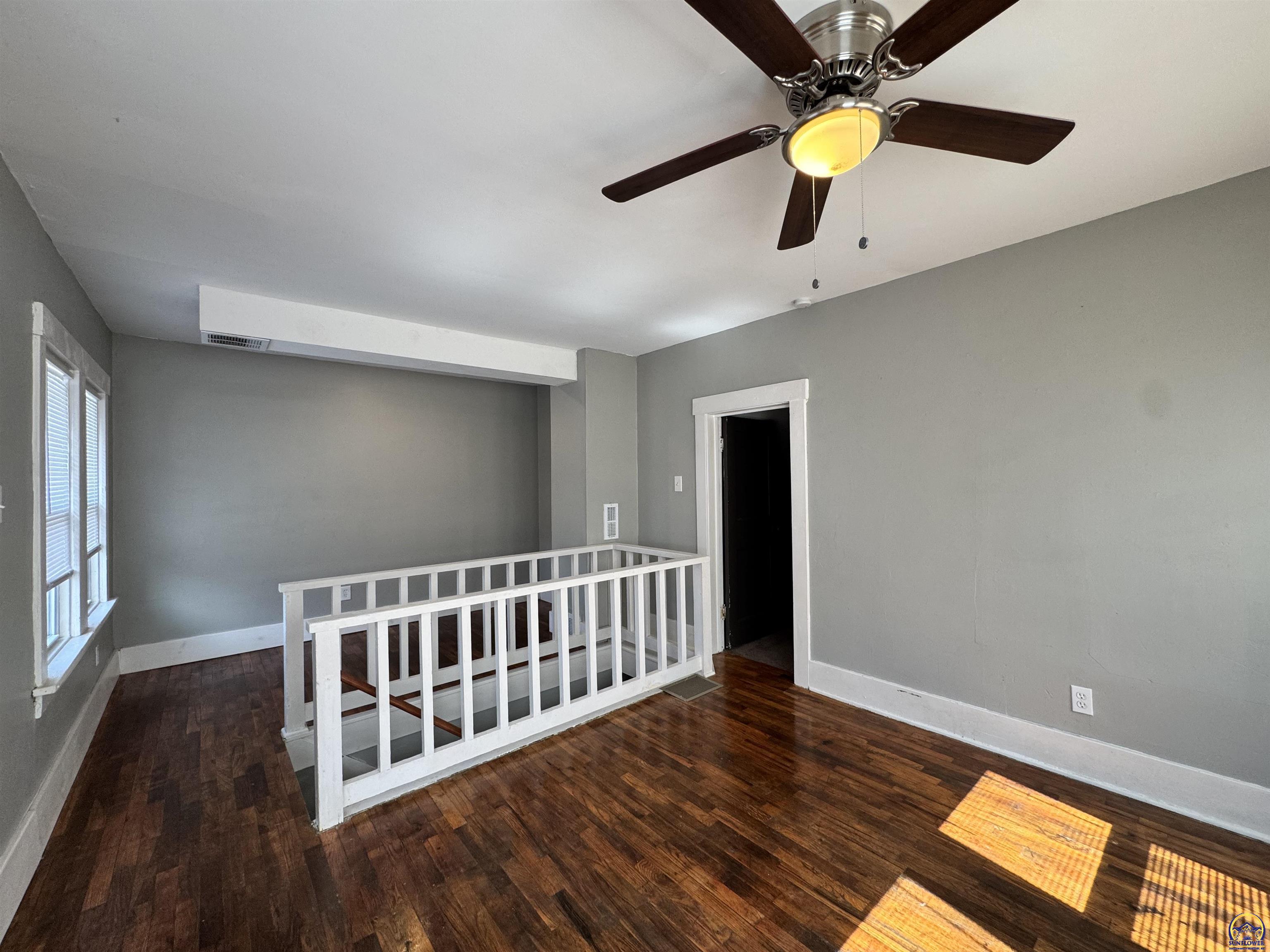 329 Northwest Waite Street Topeka, KS 66606 - Photo 27 of 41