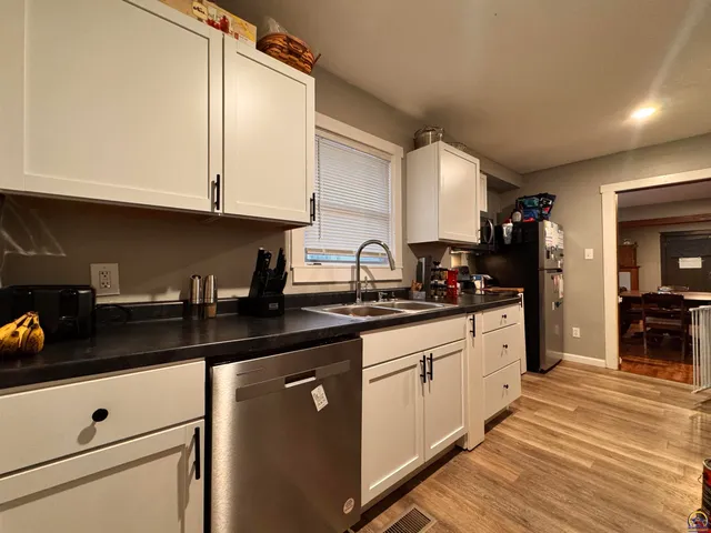 $180,000 | 329 Northwest Waite Street, Topeka, KS 66606