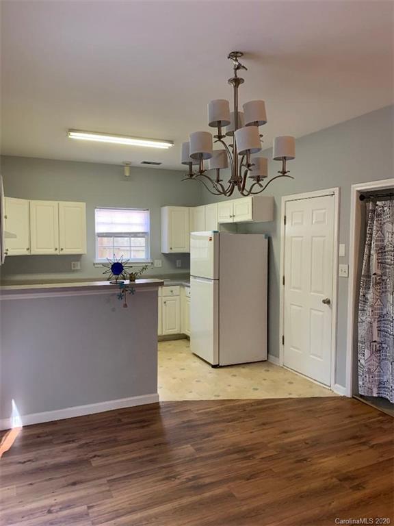 8209 Pozzi Road Charlotte, NC 28216 - Photo 5 of 17 Gallery Image 5