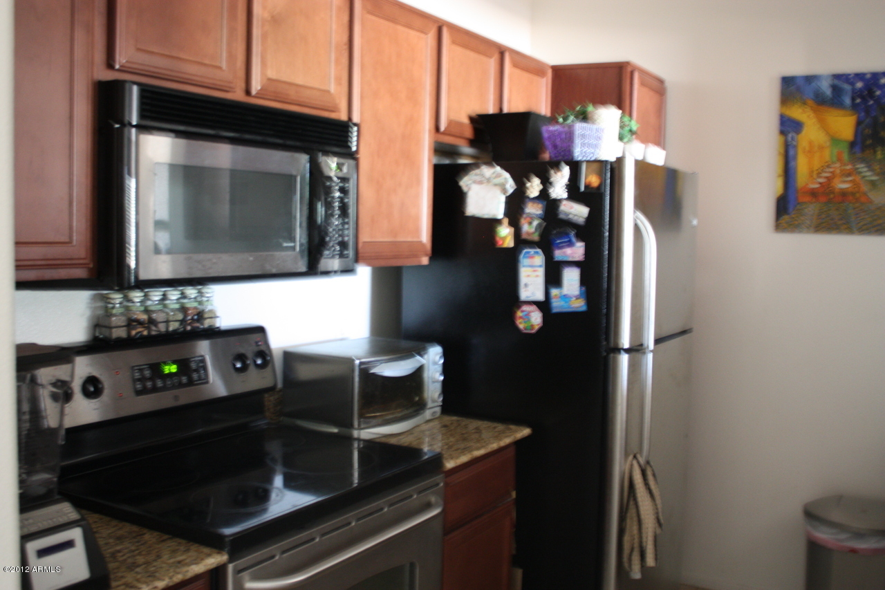 2134 East Broadway Road, Unit 2016 Tempe, AZ 85282 - Photo 8 of 19 7