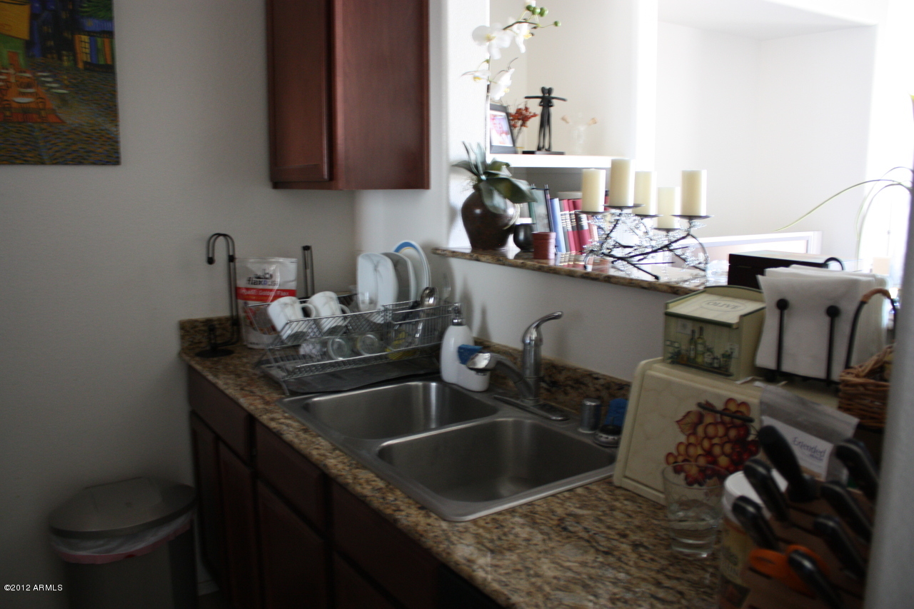2134 East Broadway Road, Unit 2016 Tempe, AZ 85282 - Photo 10 of 19 10