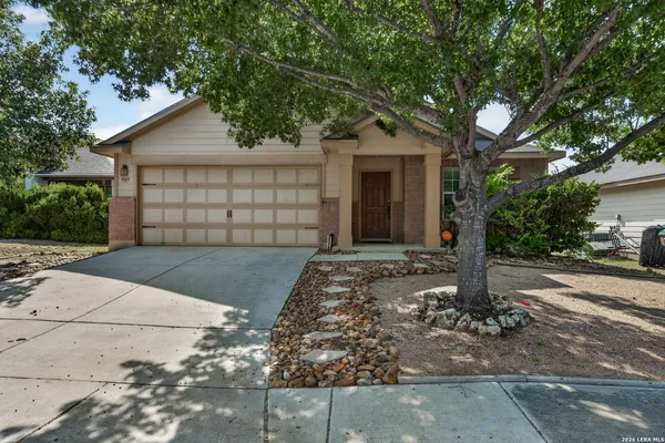 $1,695 | 9319 Durham Trace, San Antonio, TX 78254