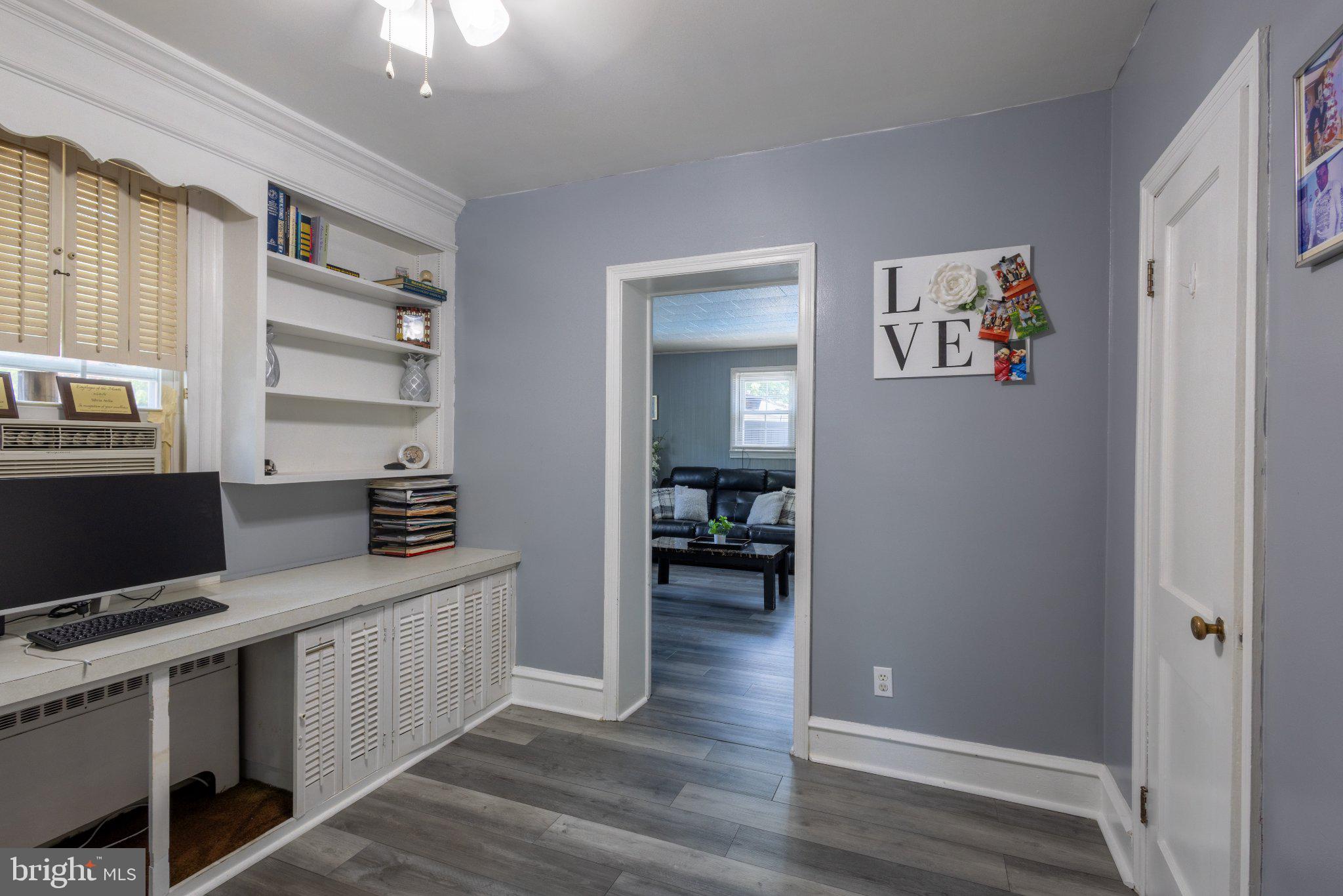 109 Rutgers Avenue Bridgeton, NJ 08302 - Photo 23 of 43 Charming workspace with inviting hues.