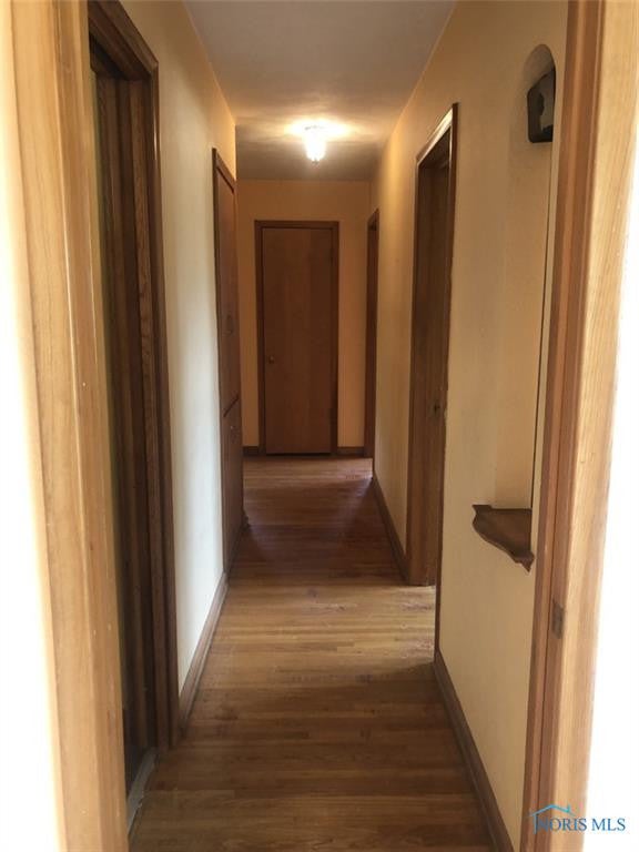 833 Athens Road Oregon, OH 43616 - Photo 6 of 19 Gallery Image 6