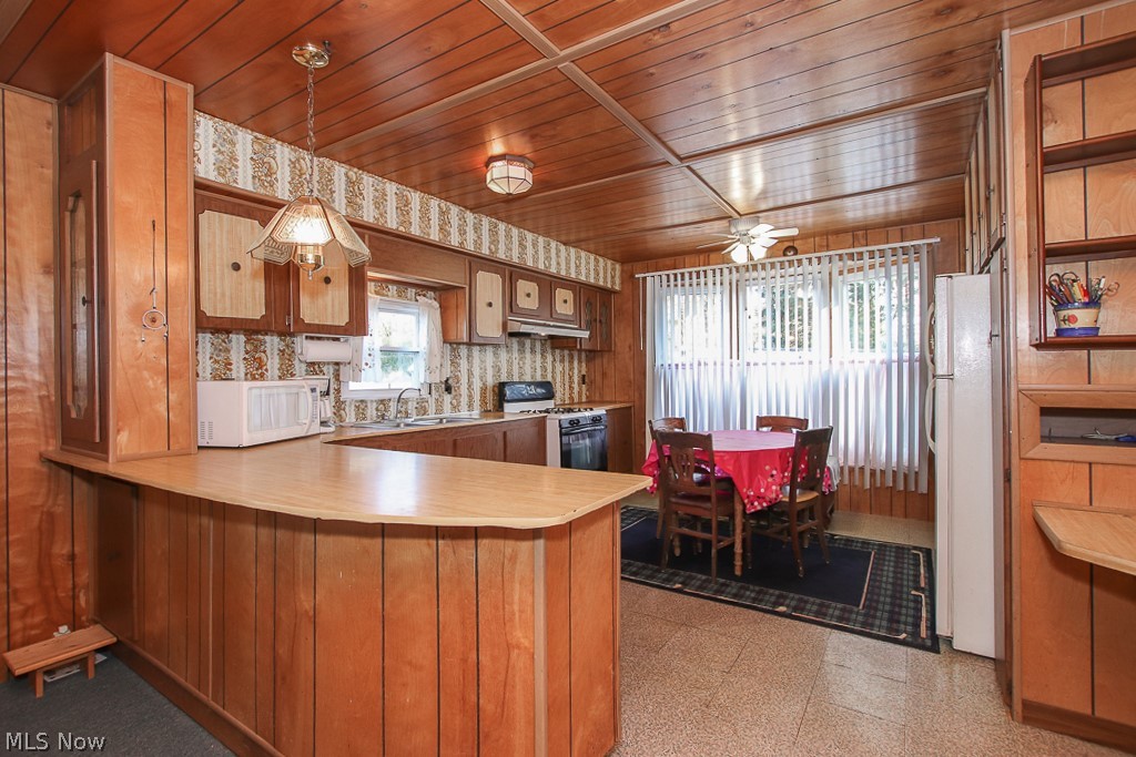 6610 Lear Nagle Road, Unit 180 North Ridgeville, OH 44039 - Photo 5 of 30