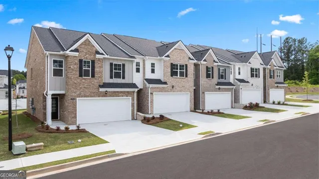 $361,360 | 405 Silver Moon Drive, Loganville, GA 30052