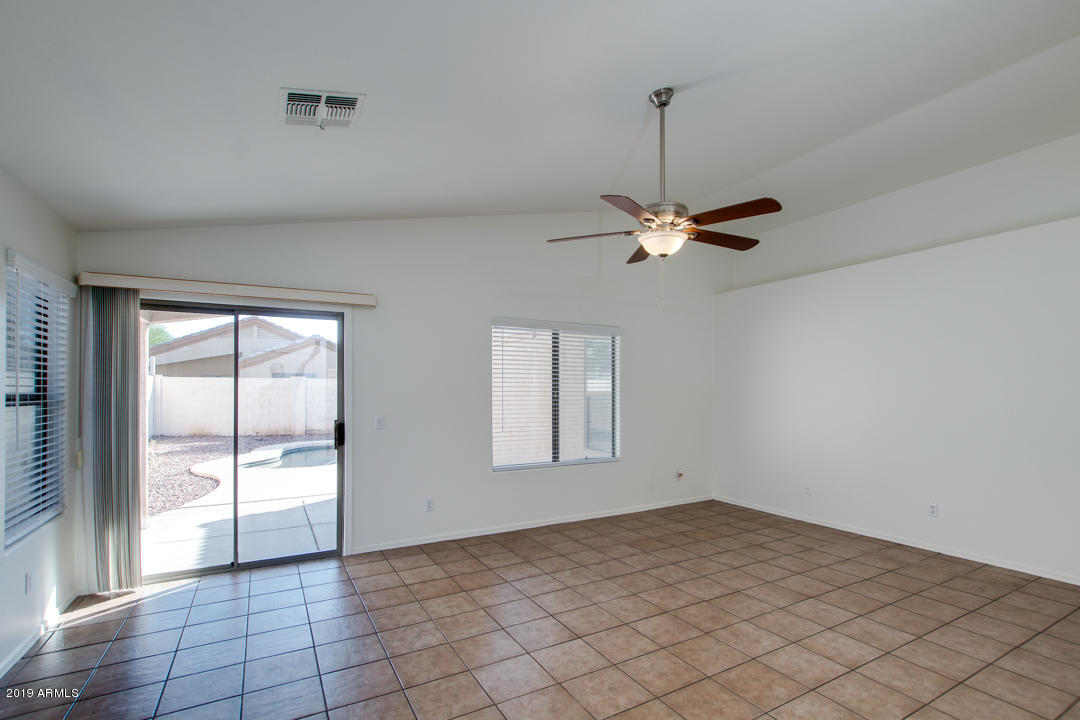 1761 East Appaloosa Road Gilbert, AZ 85296 - Photo 4 of 24 04-Appaloosa
