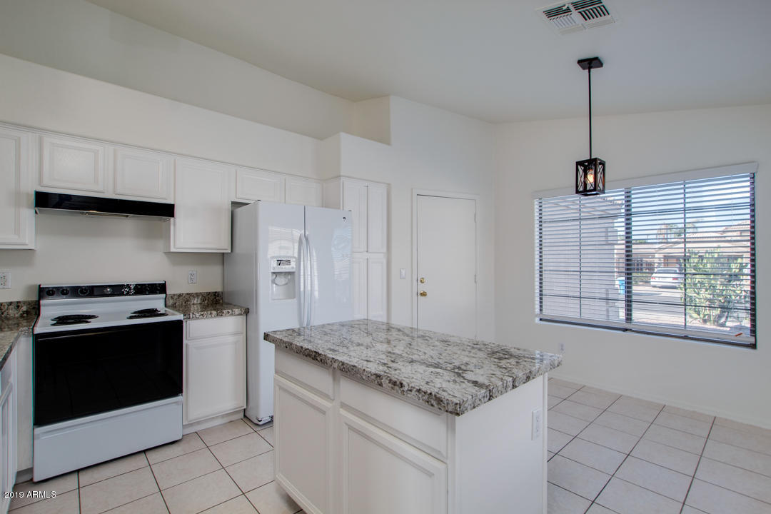 1761 East Appaloosa Road Gilbert, AZ 85296 - Photo 7 of 24 07-Appaloosa