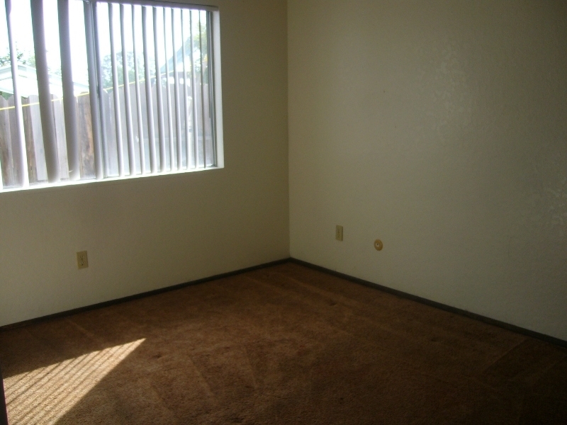 10986 Decatur Road San Diego, CA 92126 - Photo 12 of 17 Gallery Image 12