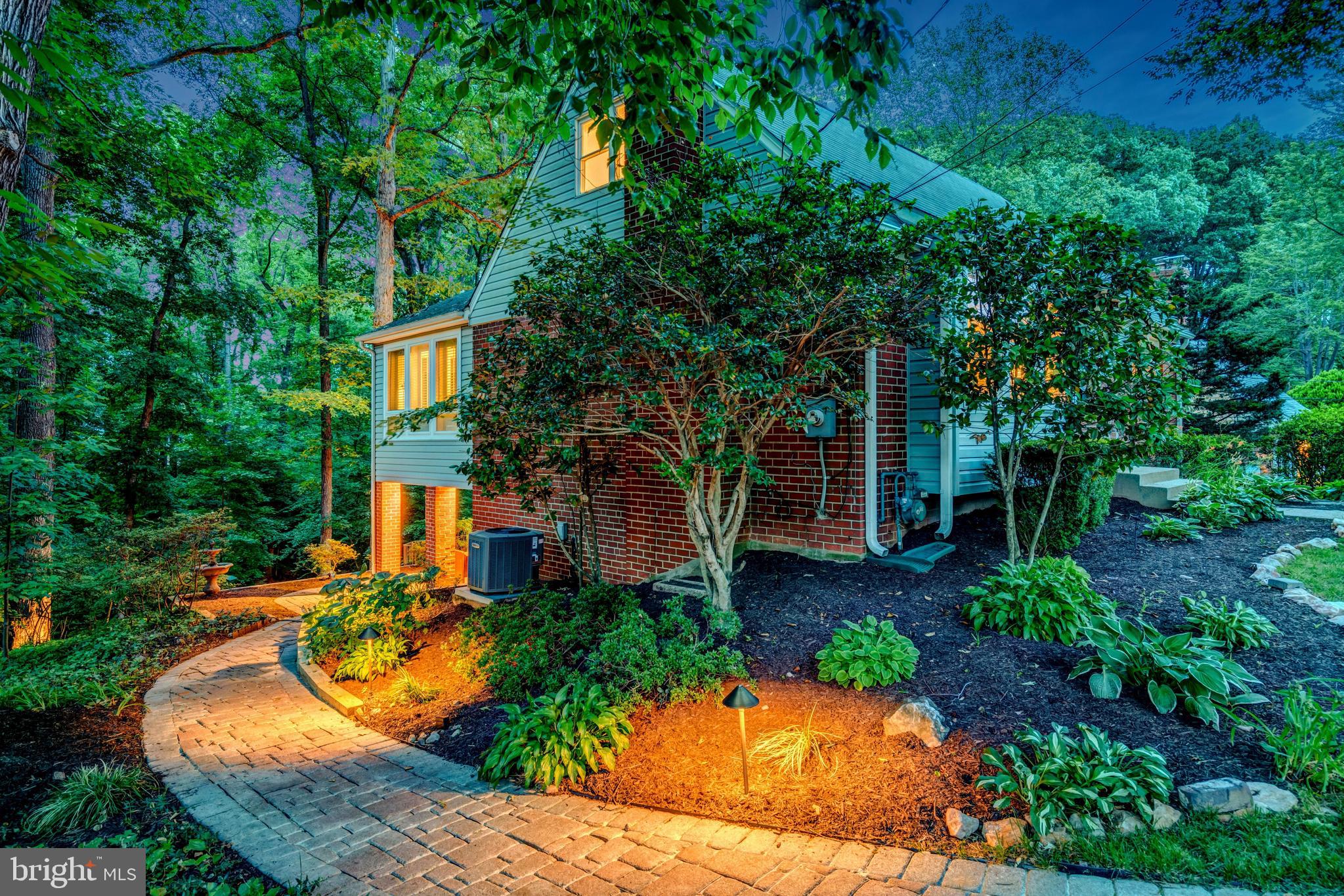 8640 Victoria Road Springfield, VA 22151 - Photo 2 of 75
