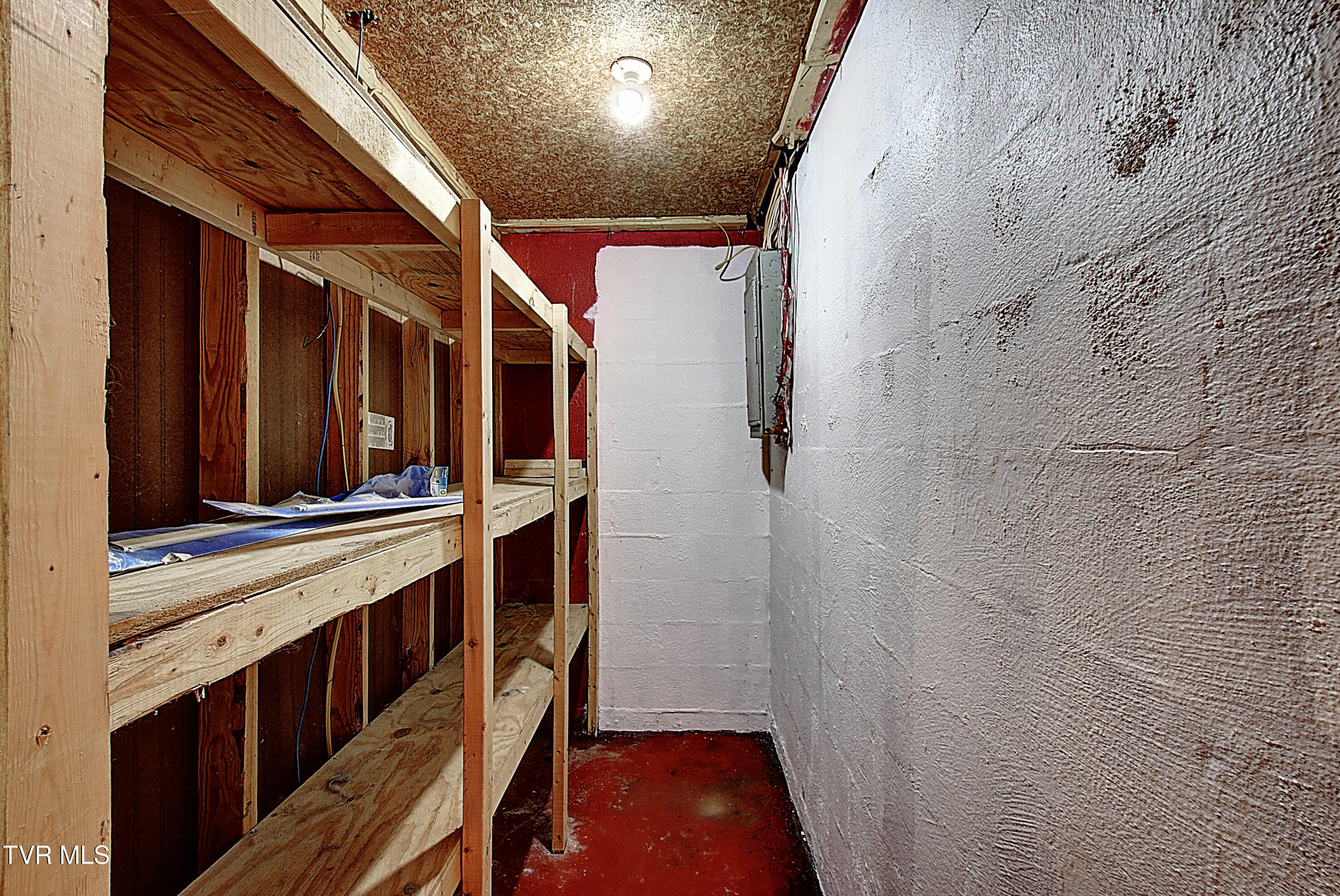 120 Russell Lane Hampton, TN 37658 - Photo 26 of 34 DSC_0427And8more