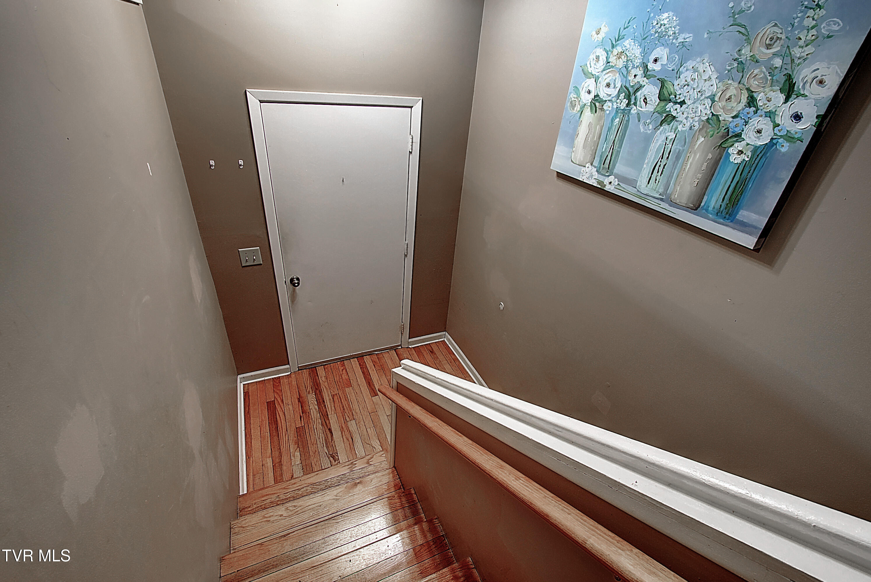 120 Russell Lane Hampton, TN 37658 - Photo 5 of 34 DSC_0067_68_69_70_71_72