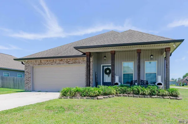 $275,000 | 216 Shadow Pointe Road, Thibodaux, LA 70301