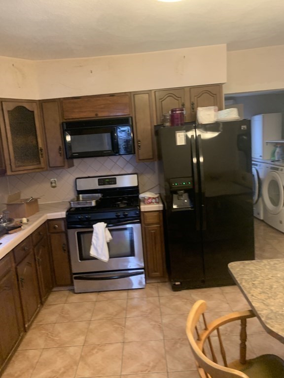 24 Spring Street Everett, MA 02149 - Photo 6 of 26 Gallery Image 6