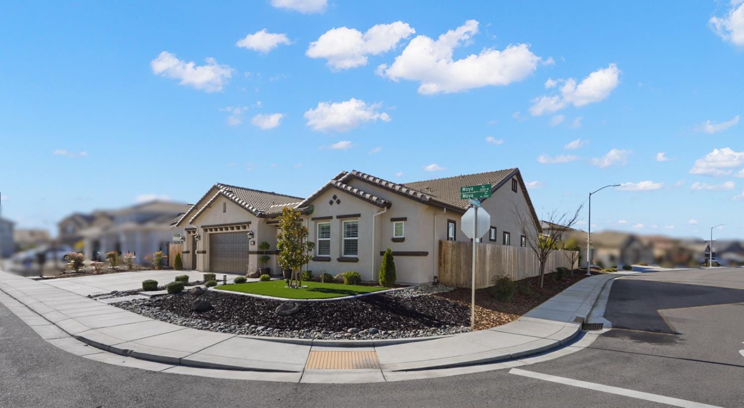 2119 Moya Road Manteca, CA 95337 - Photo 4 of 53