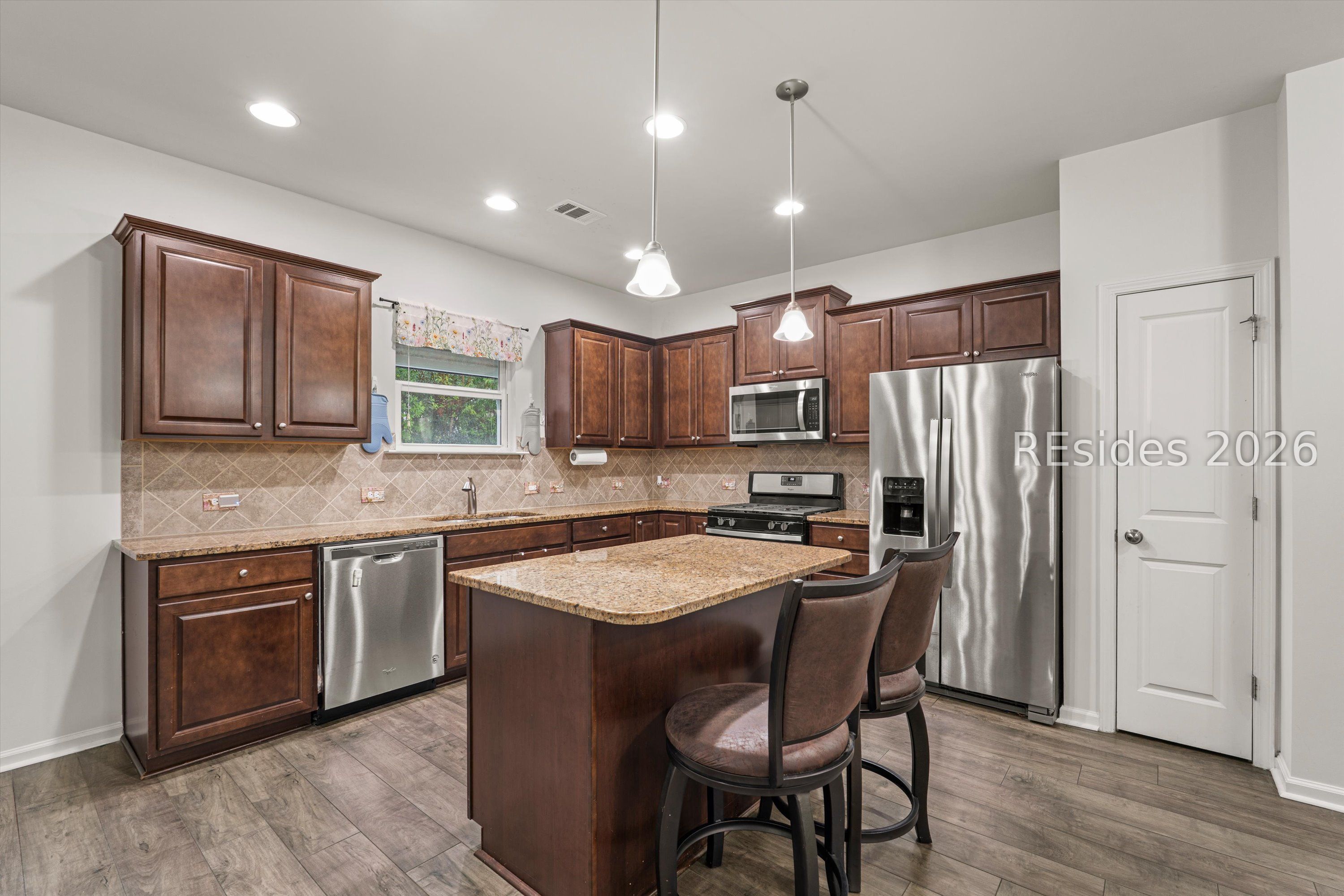 56 Augustine Road Bluffton, SC 29910 - Photo 5 of 51