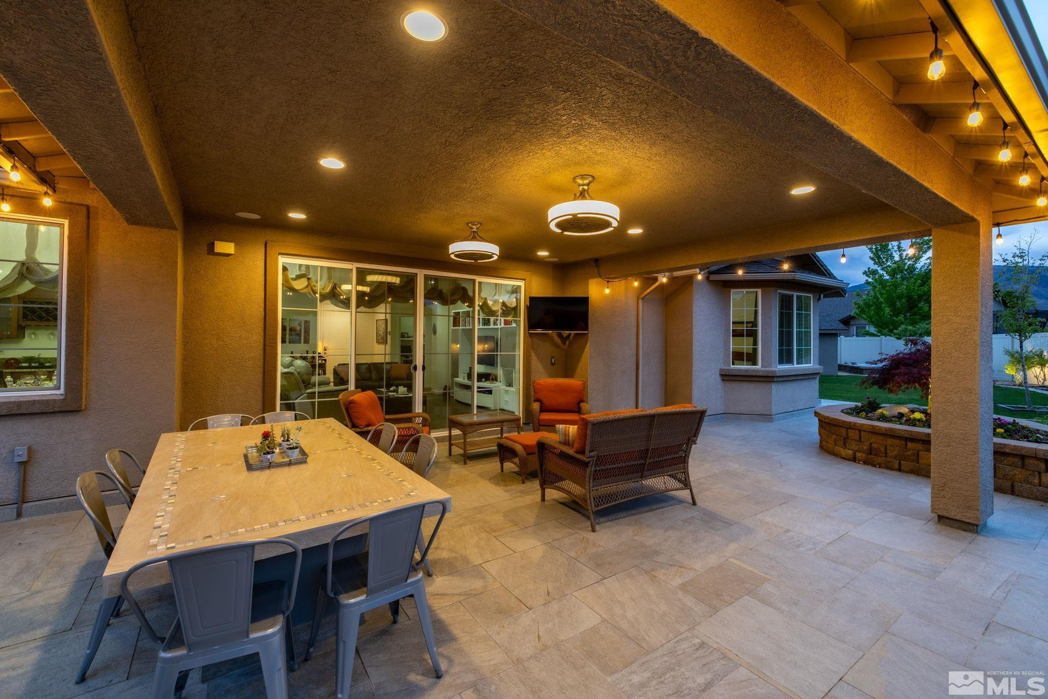 9625 Jessica Court Reno, NV 89521 - Photo 6 of 40 Photo 6