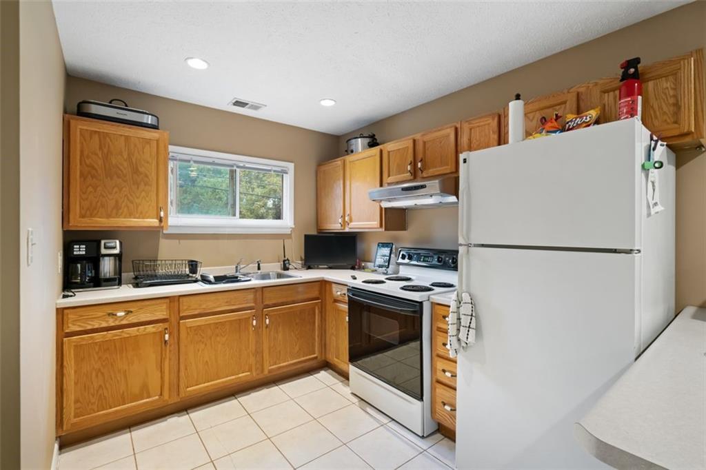 921 McLaughlin Run Road Bridgeville, PA 15017 - Photo 3 of 27 Unit 1