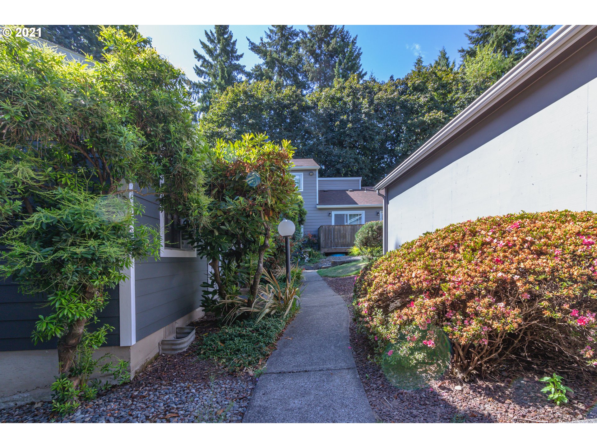 5596 Southwest Murray Boulevard Beaverton, OR 97005 - Photo 19 of 24