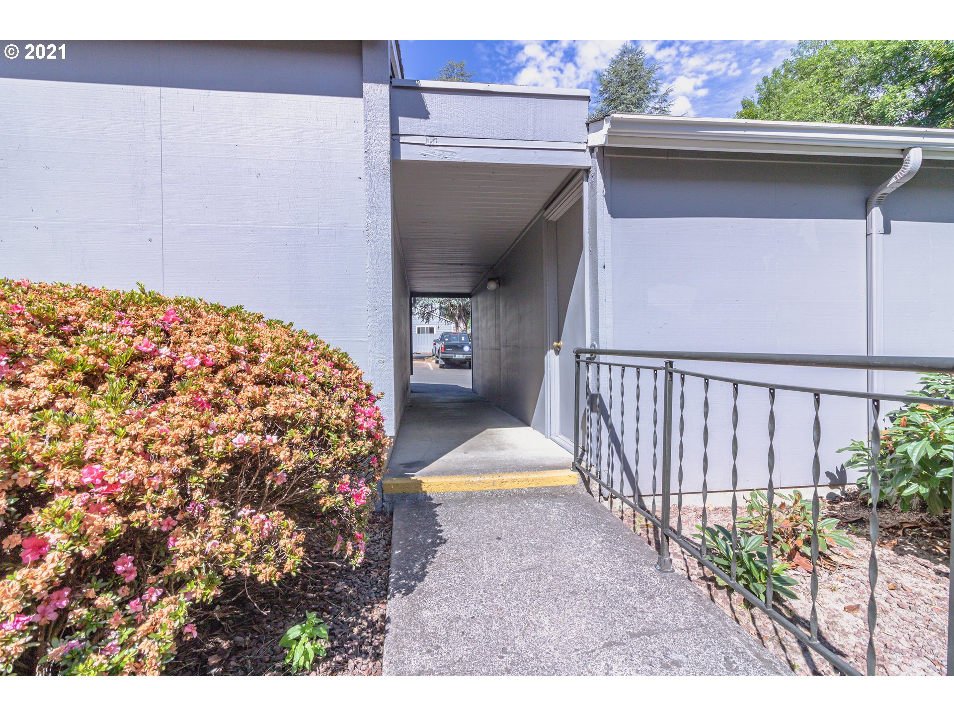 5596 Southwest Murray Boulevard Beaverton, OR 97005 - Photo 20 of 24