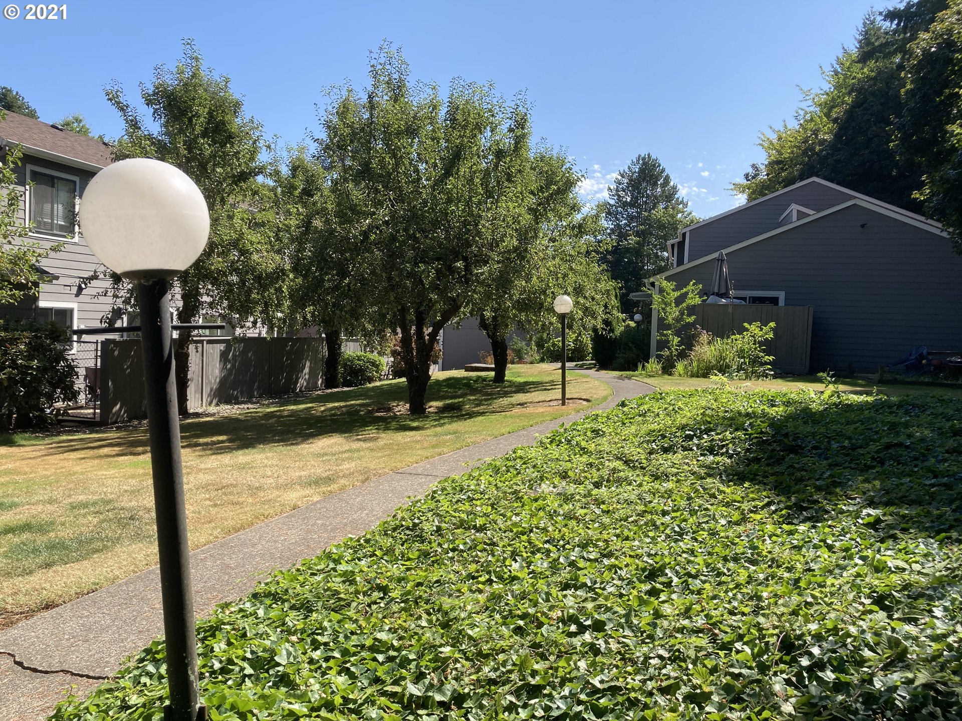 5596 Southwest Murray Boulevard Beaverton, OR 97005 - Photo 23 of 24