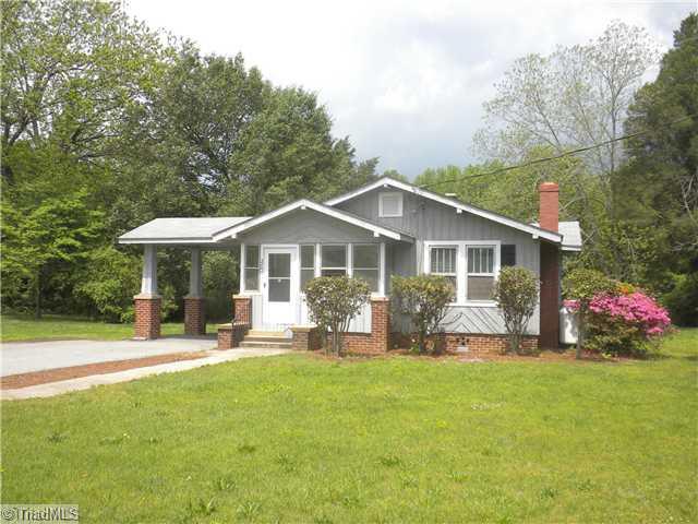 3247 Pleasant Ridge Road Summerfield, NC 27358 - Photo 2 of 16 Exterior Front.