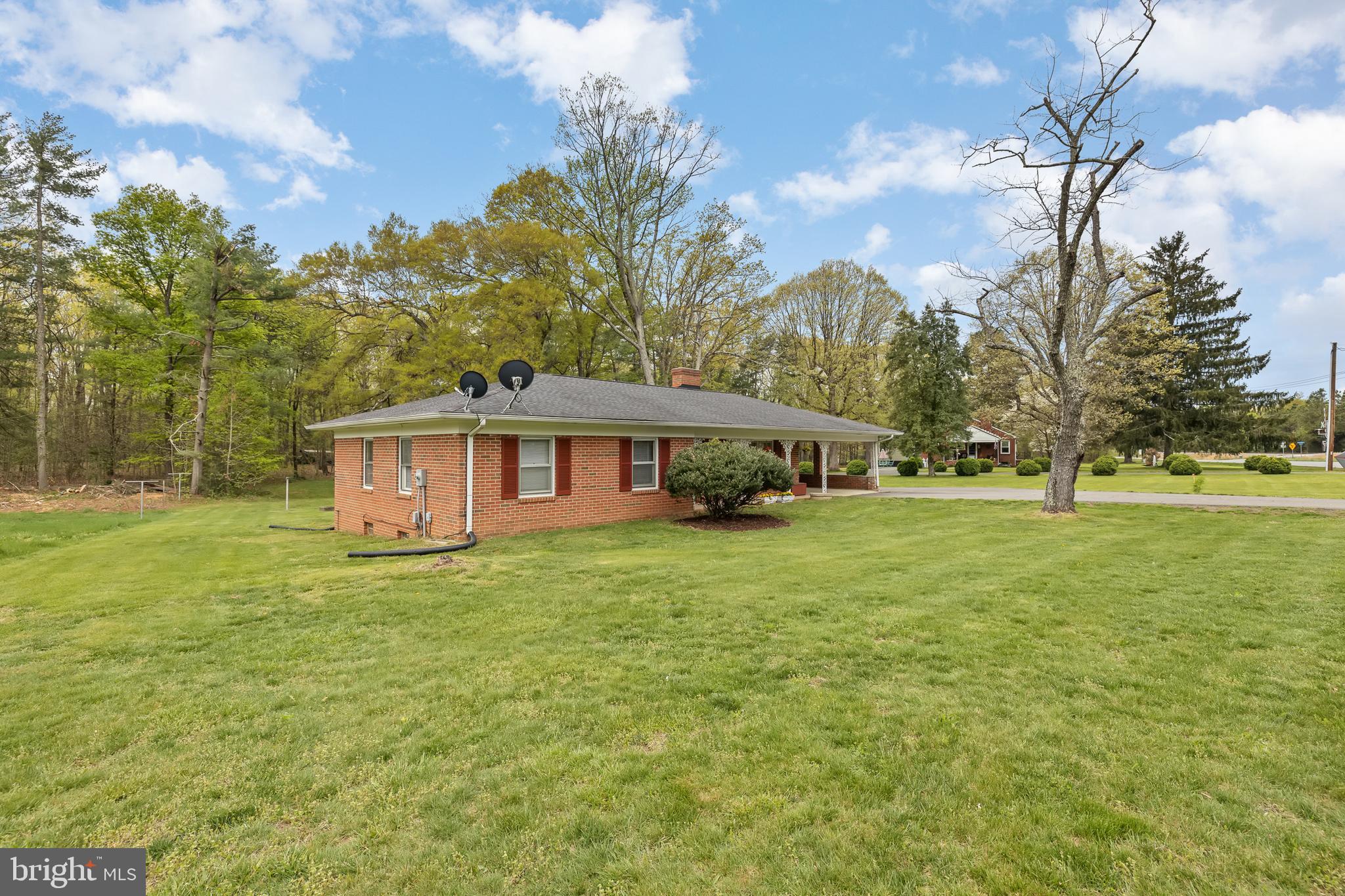 19320 Louisa Road Louisa, VA 23093 - Photo 15 of 38 Gallery Image 15