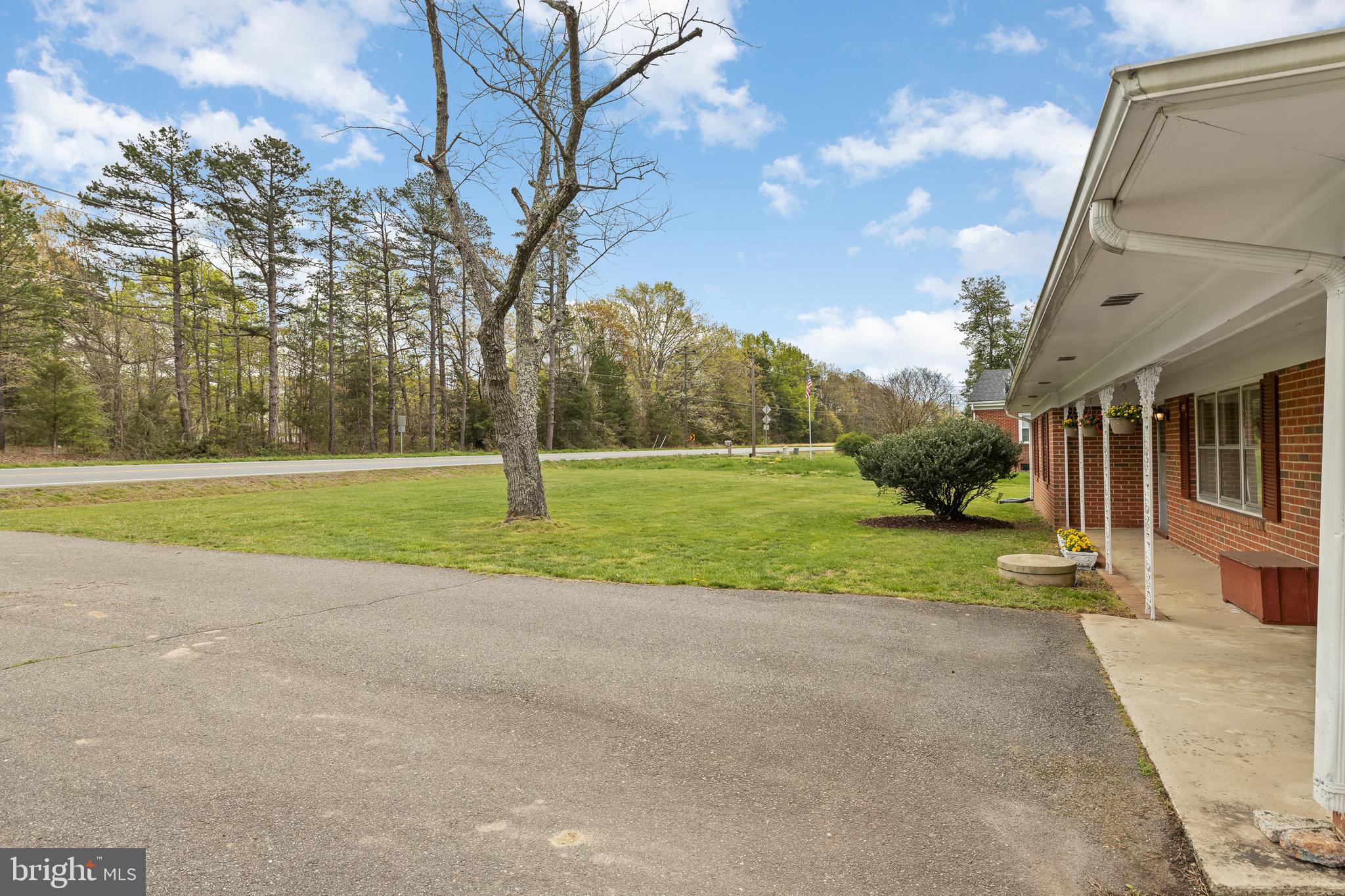 19320 Louisa Road Louisa, VA 23093 - Photo 18 of 38 Gallery Image 18