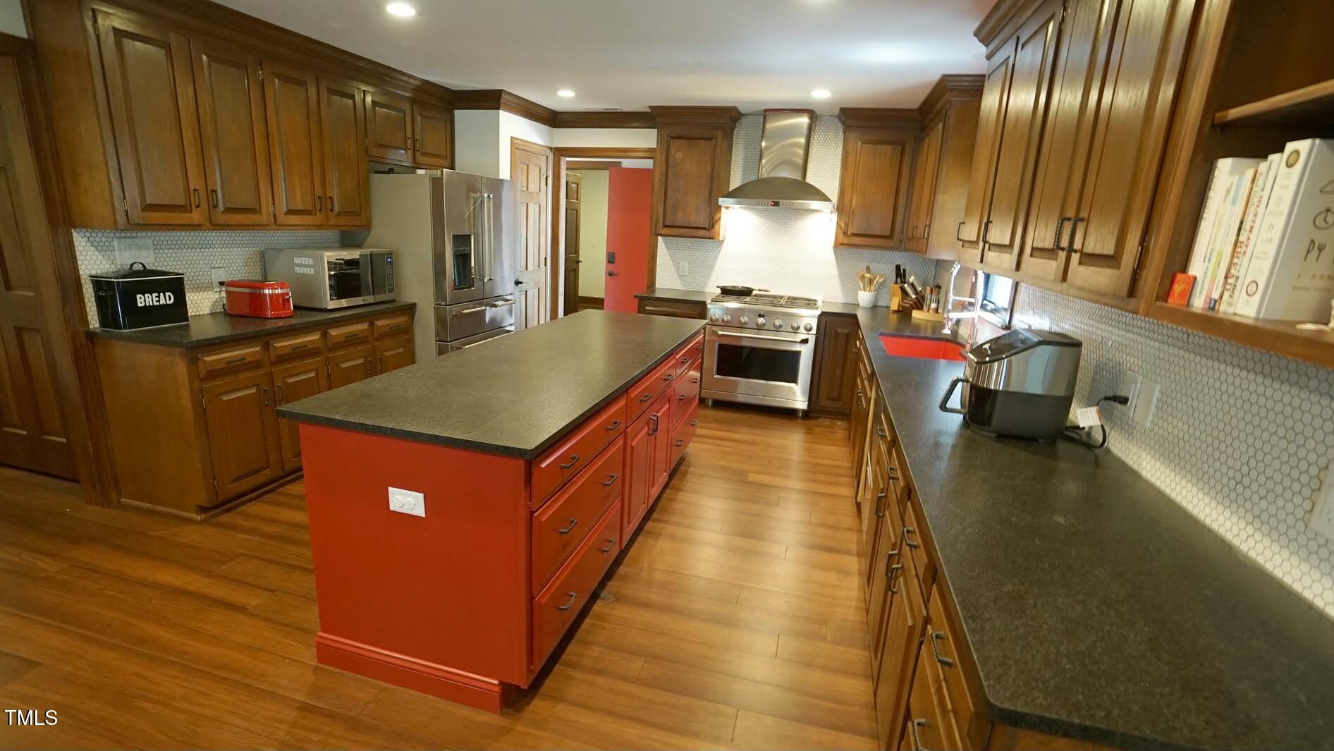 917 Queensferry Road Cary, NC 27511 - Photo 10 of 52 Kitchen