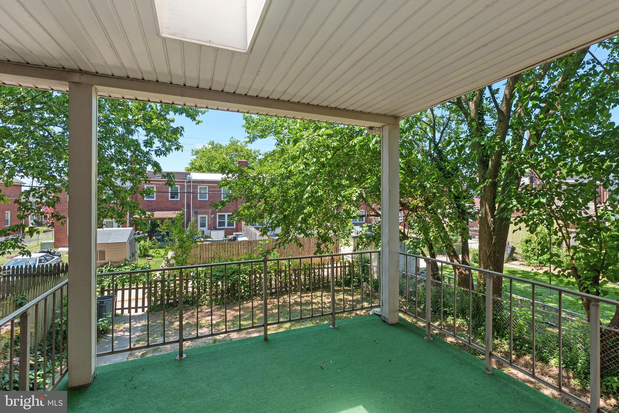 8324 Ridgely Oak Road Parkville, MD 21234 - Photo 29 of 36