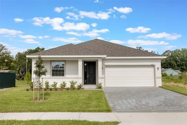 $299,990 | 3788 Watercliff Circle, Grand Island, FL 32735