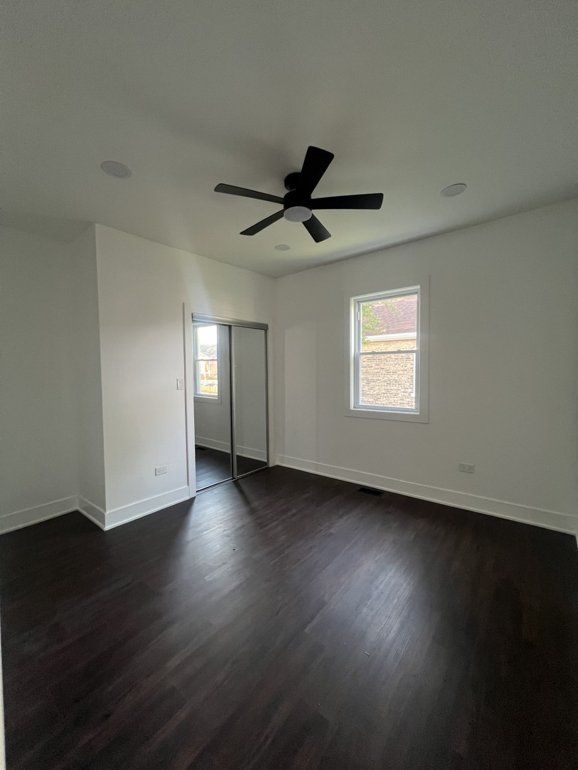 8423 South Carpenter Street Chicago, IL 60620 - Photo 12 of 19