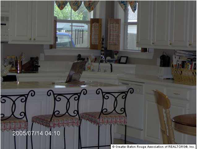 17150 Rennes Road Prairieville, LA 70769 - Photo 3 of 11 Gallery Image 3