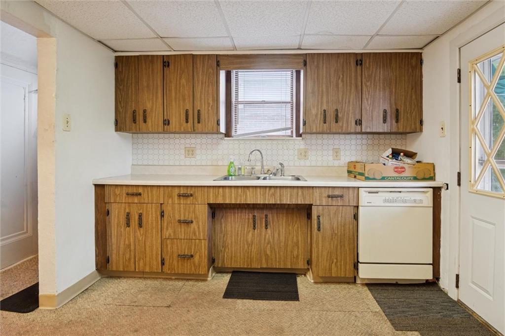 114 Augusta Street Pittsburgh, PA 15211 - Photo 11 of 27