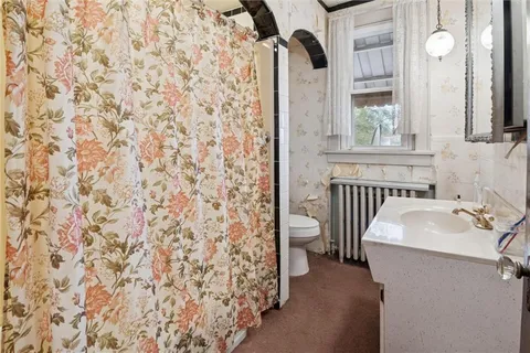 $225,000 | 114 Augusta Street, Pittsburgh, PA 15211