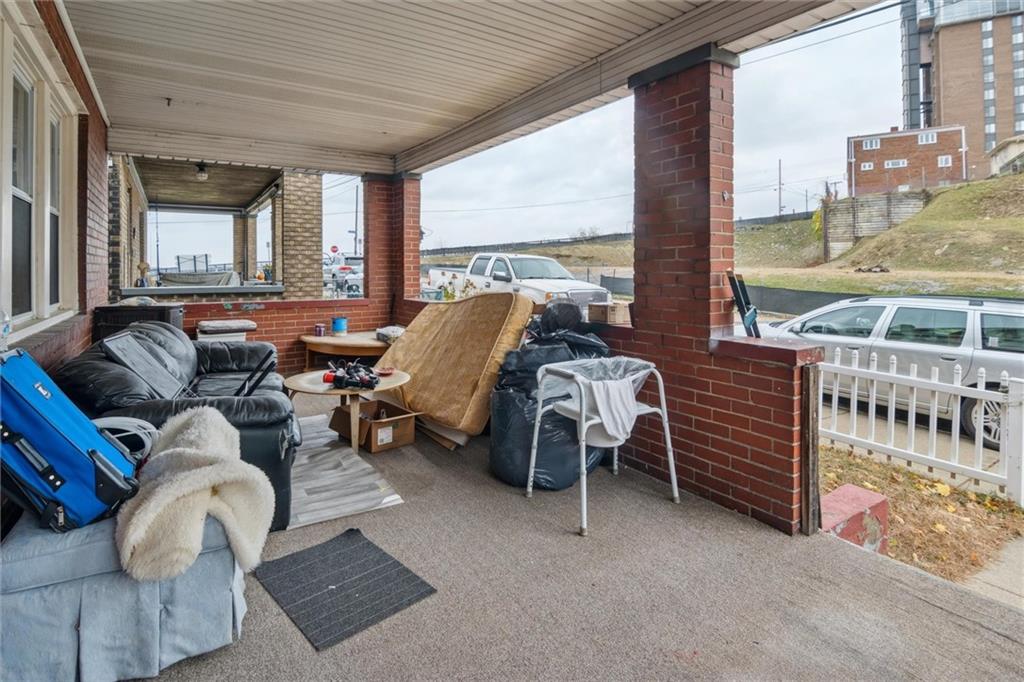 114 Augusta Street Pittsburgh, PA 15211 - Photo 5 of 27