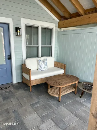 $1,499,999 | 29 Beggs Point Street, Essex, NY 12936