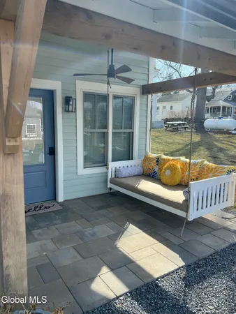 $1,499,999 | 29 Beggs Point Street, Essex, NY 12936