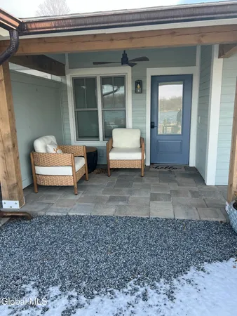 $1,499,999 | 29 Beggs Point Street, Essex, NY 12936