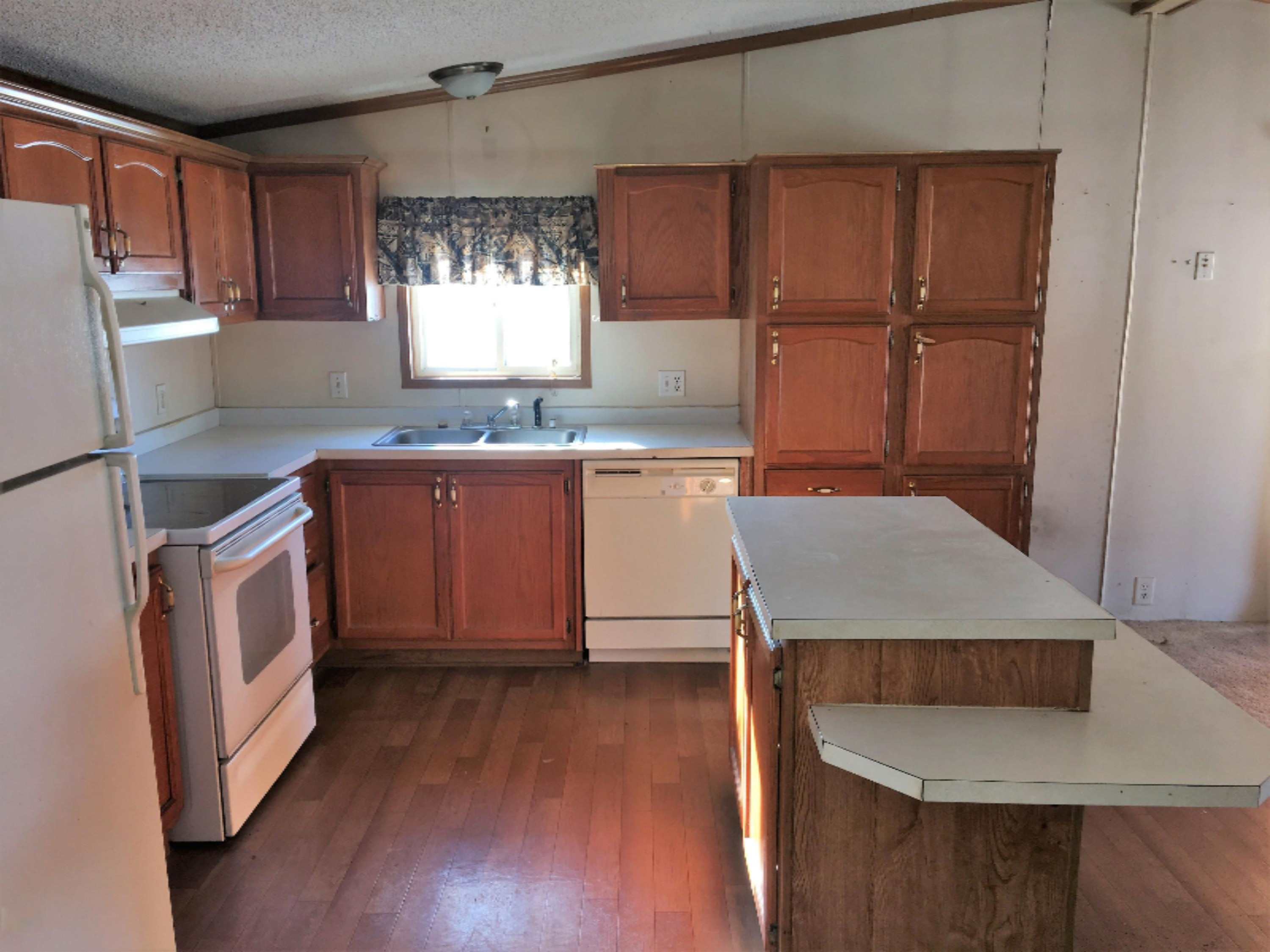 8033 East Baker Road Hesperia, MI 49421 - Photo 4 of 21 IMG_4946