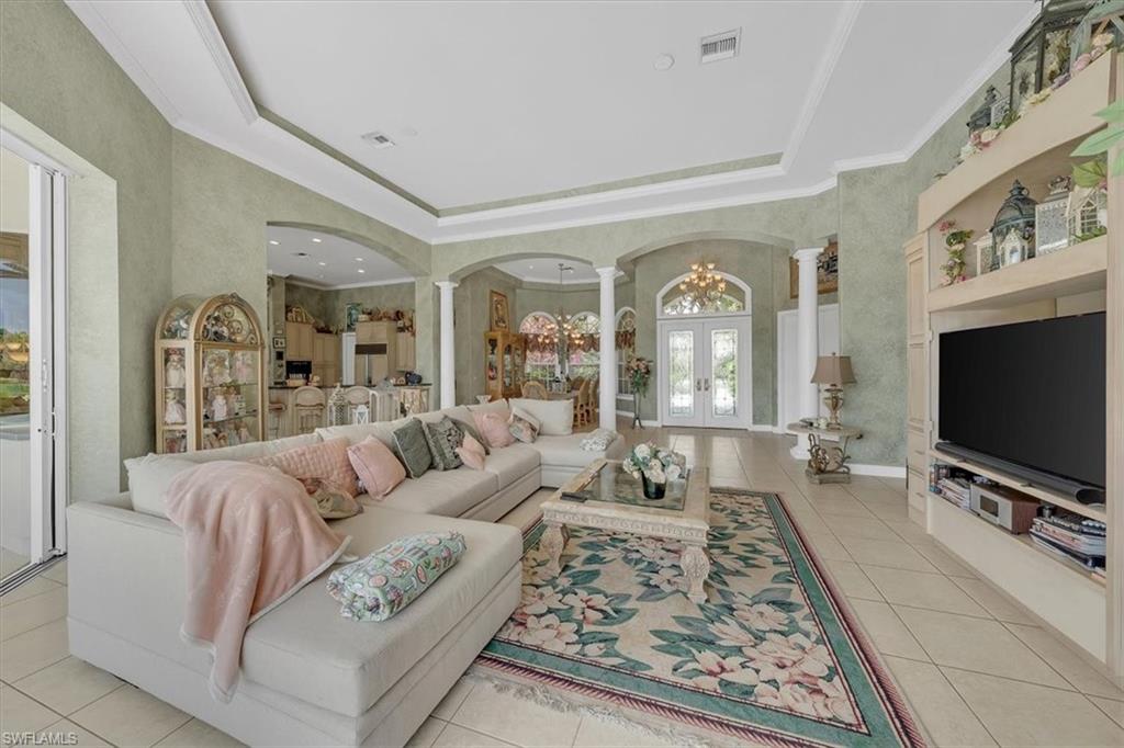 2339 Alexander Palm Naples, FL 34105 - Photo 7 of 45