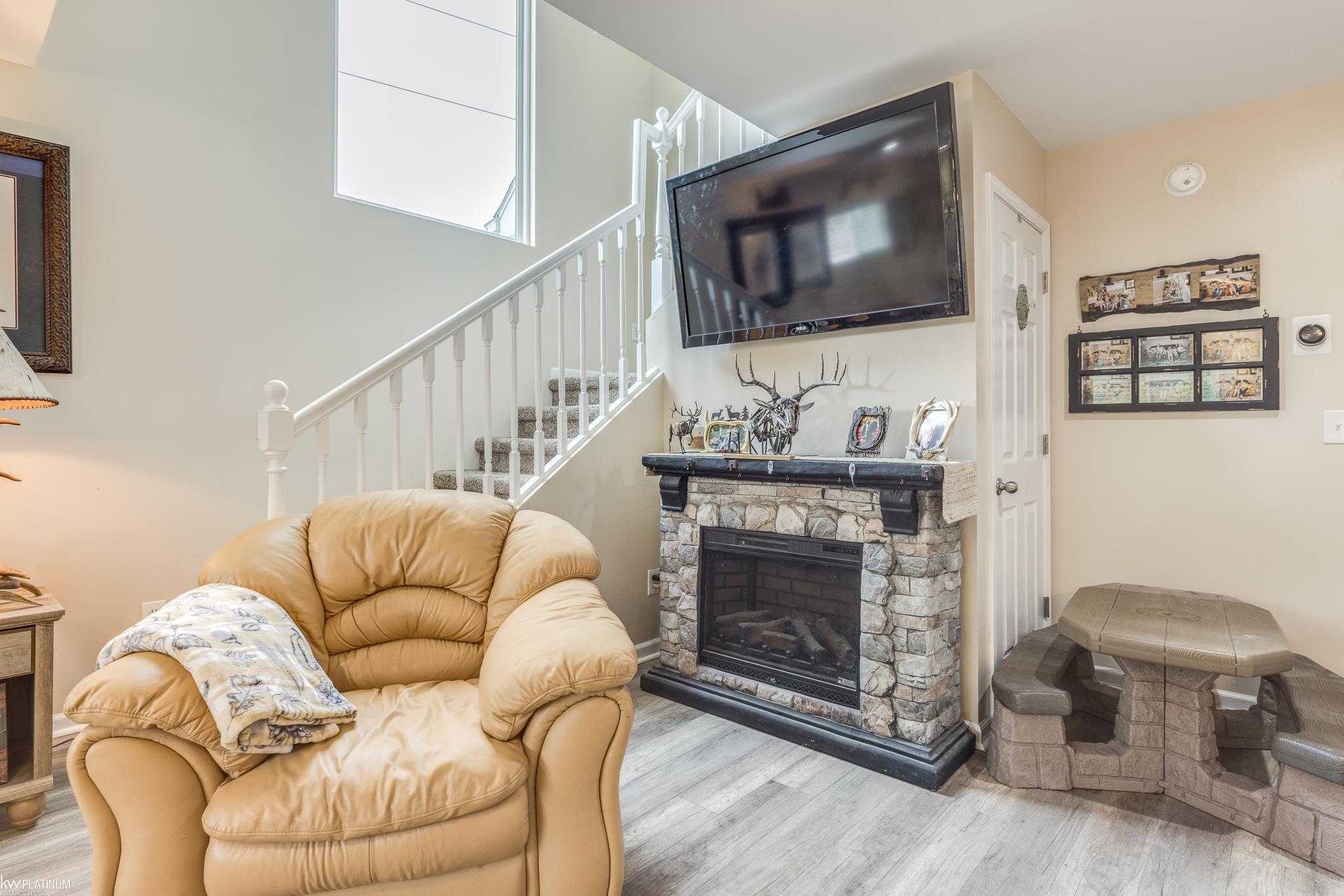 2331 Range Road Smiths Creek, MI 48074 - Photo 11 of 44 50122062-10.JPG