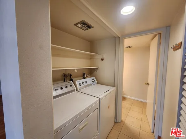 $3,000 | 148 Casuda Canyon Drive, Unit H, Monterey Park, CA 91754