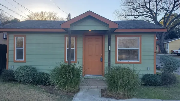 $1,675 | 1116 Northwestern Avenue, Unit C, Austin, TX 78702