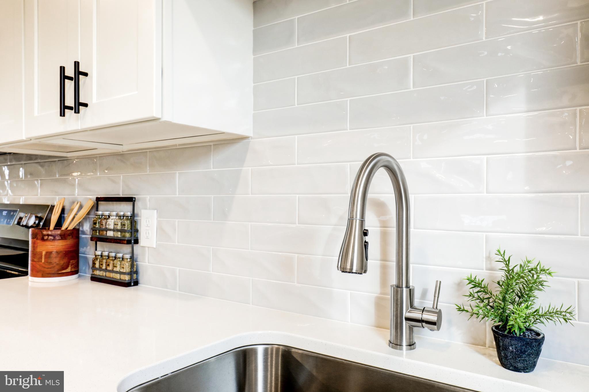 31 Nature Lane Levittown, PA 19054 - Photo 8 of 33 a close view of sink