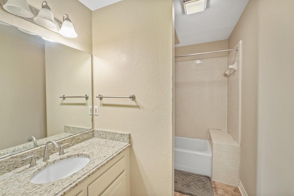 1118 Signal Ridge Place Rockwall, TX 75032 - Photo 14 of 33