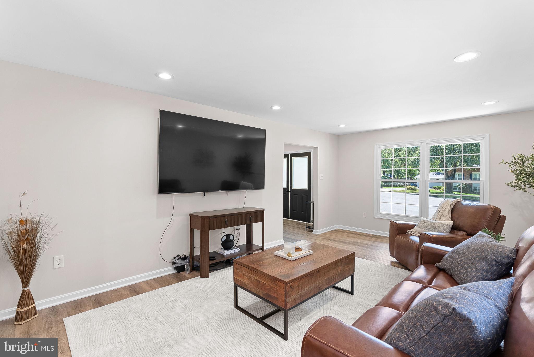 9106 Rothery Court Springfield, VA 22153 - Photo 10 of 67