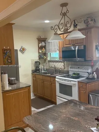 $530,000 | 16300 Northwest 21st Avenue, Miami Gardens, FL 33054