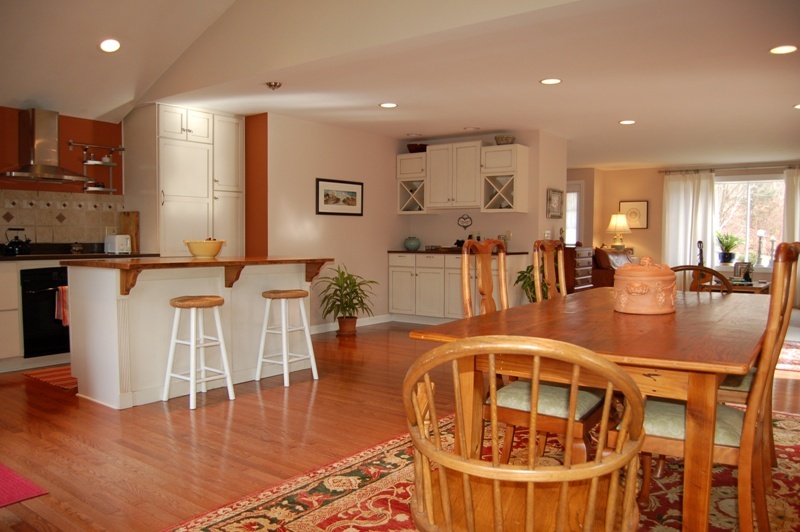 1635 County Road Sheffield, MA 01230 - Photo 7 of 17 DR and kitchen